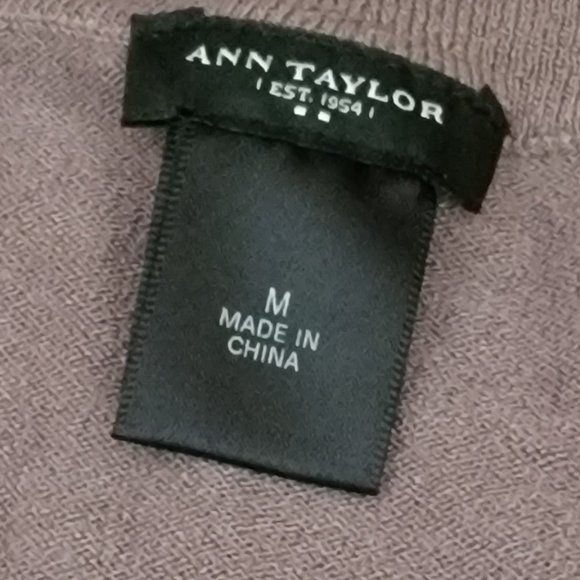 Ann Taylor Cardigan - Picture 2 of 2
